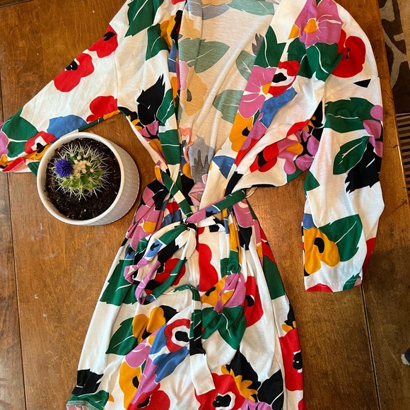 Show Me Your MuMu Other - Show Me Your MuMu Floral Robe Kimono OSFA Colorful Boho Wrap Cover Up